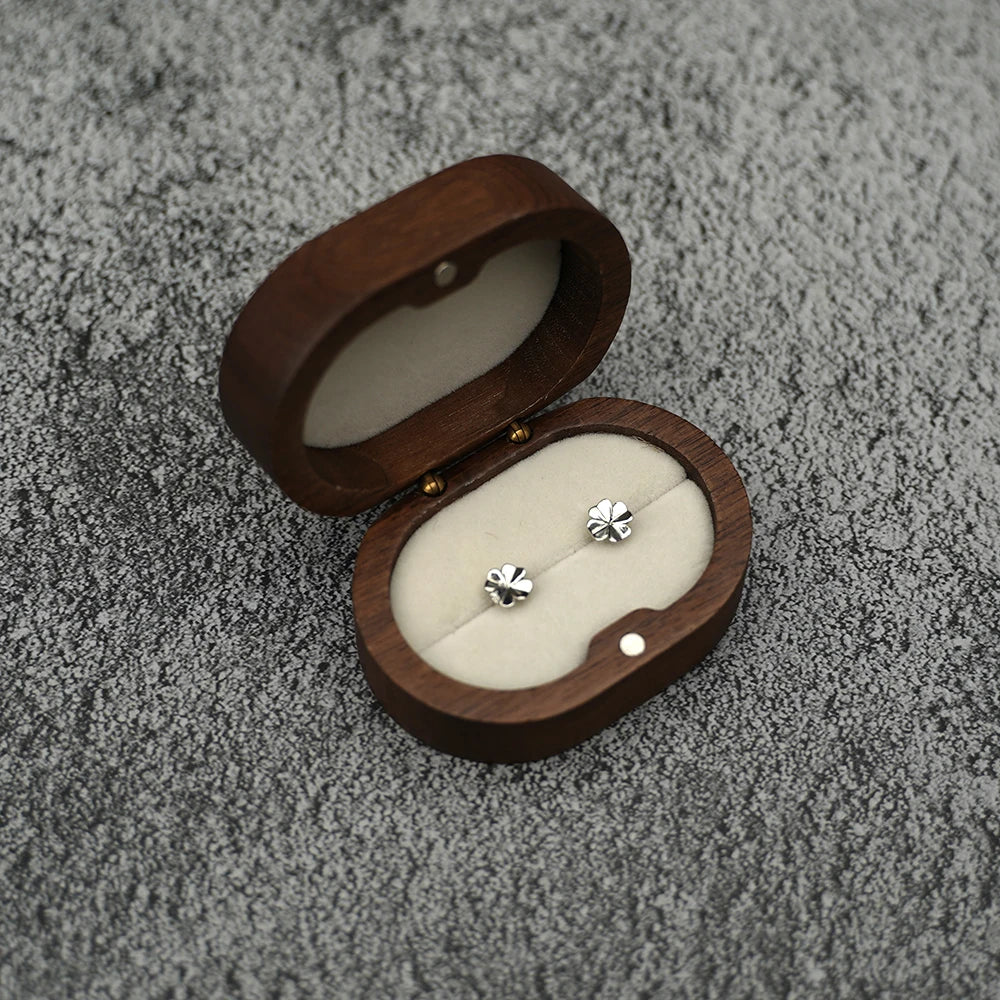 Custom Engraved Elipse-Shaped Jewelry Gift Box