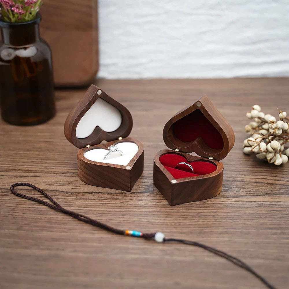 Custom Engraved Heart-Shaped Jewelry Gift Box